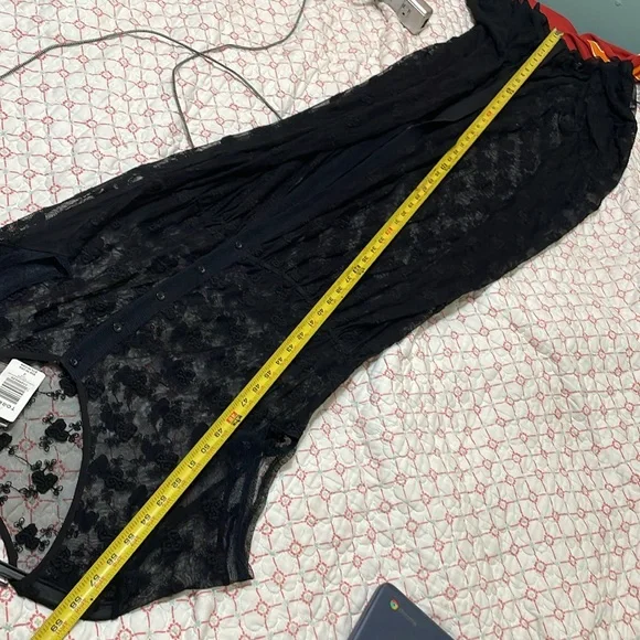 Torrid, sheer floral, maxi dress or duster - Picture 7 of 7